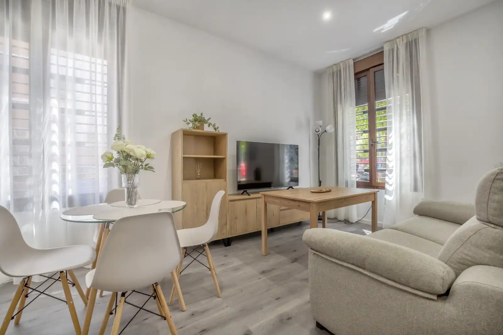 Wohnung mit Aufzug zur Miete in Calle Santa María de Trassierra, imagen 4