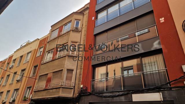 Edificio en Venta en Collblanc