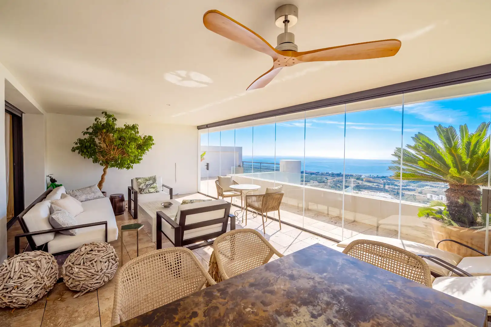 Flat with pool for sale in Urbanizacion los Altos de los Monteros, imagen 5