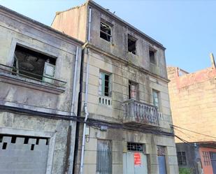 Vista exterior de Edifici en venda en Pontevedra Capital 