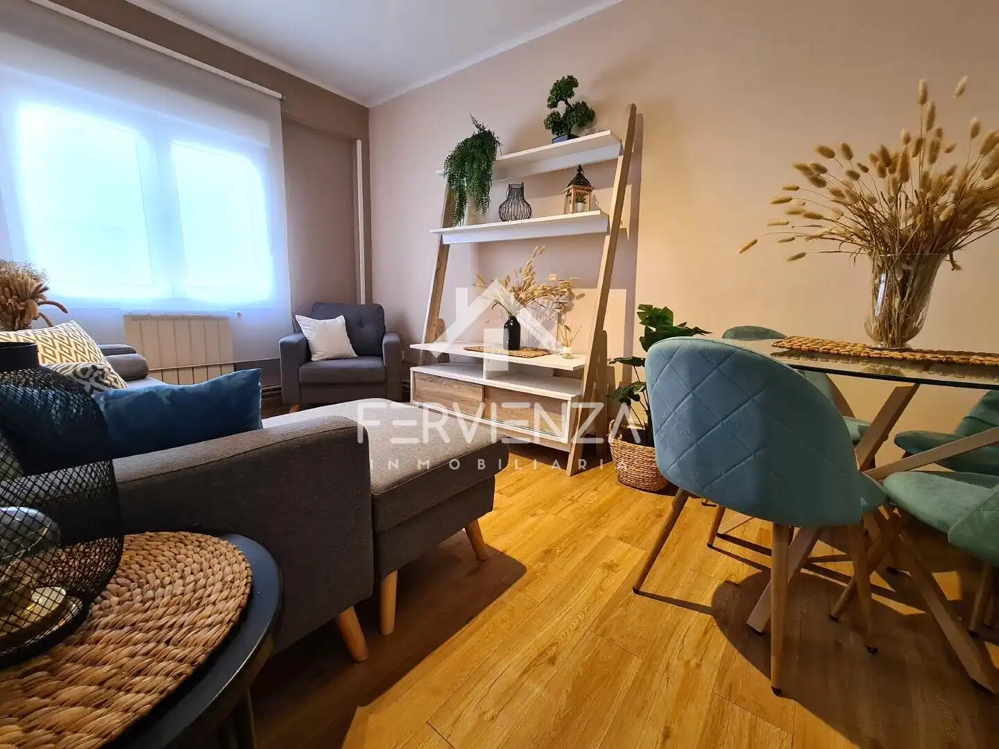 Sala d'estar de Pis en venda en Oviedo 