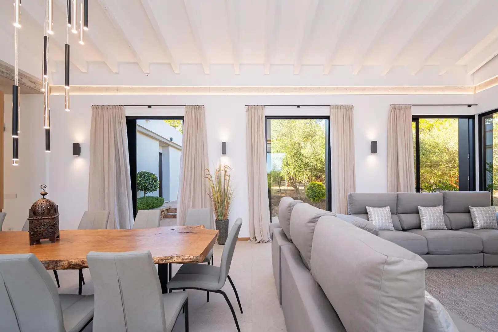 Sala d'estar de Casa o xalet en venda en Porreres amb Aire condicionat, Jardí privat i Terrassa