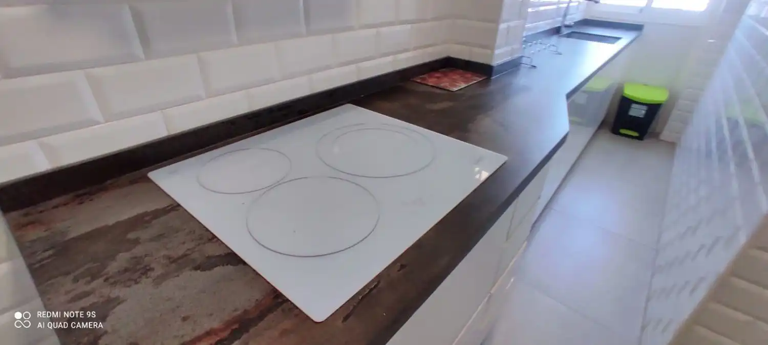 Cocina de Piso de alquiler en Málaga con Aire acondicionado, Amueblado y Balcón