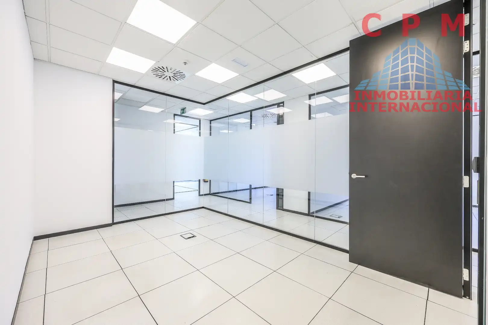 Büro zur Miete in Madrid mit Klimaanlage und Heizung
