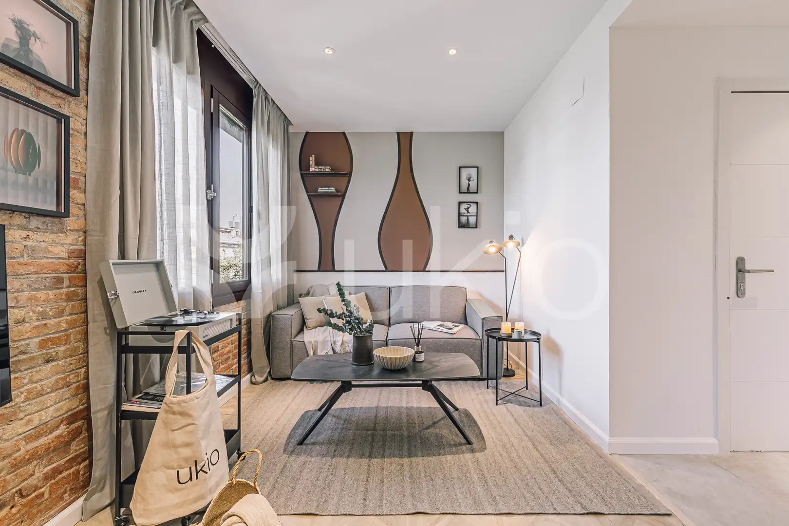 Sala de estar de Apartamento de alquiler en Barcelona con Aire acondicionado, Calefacción y Amueblado