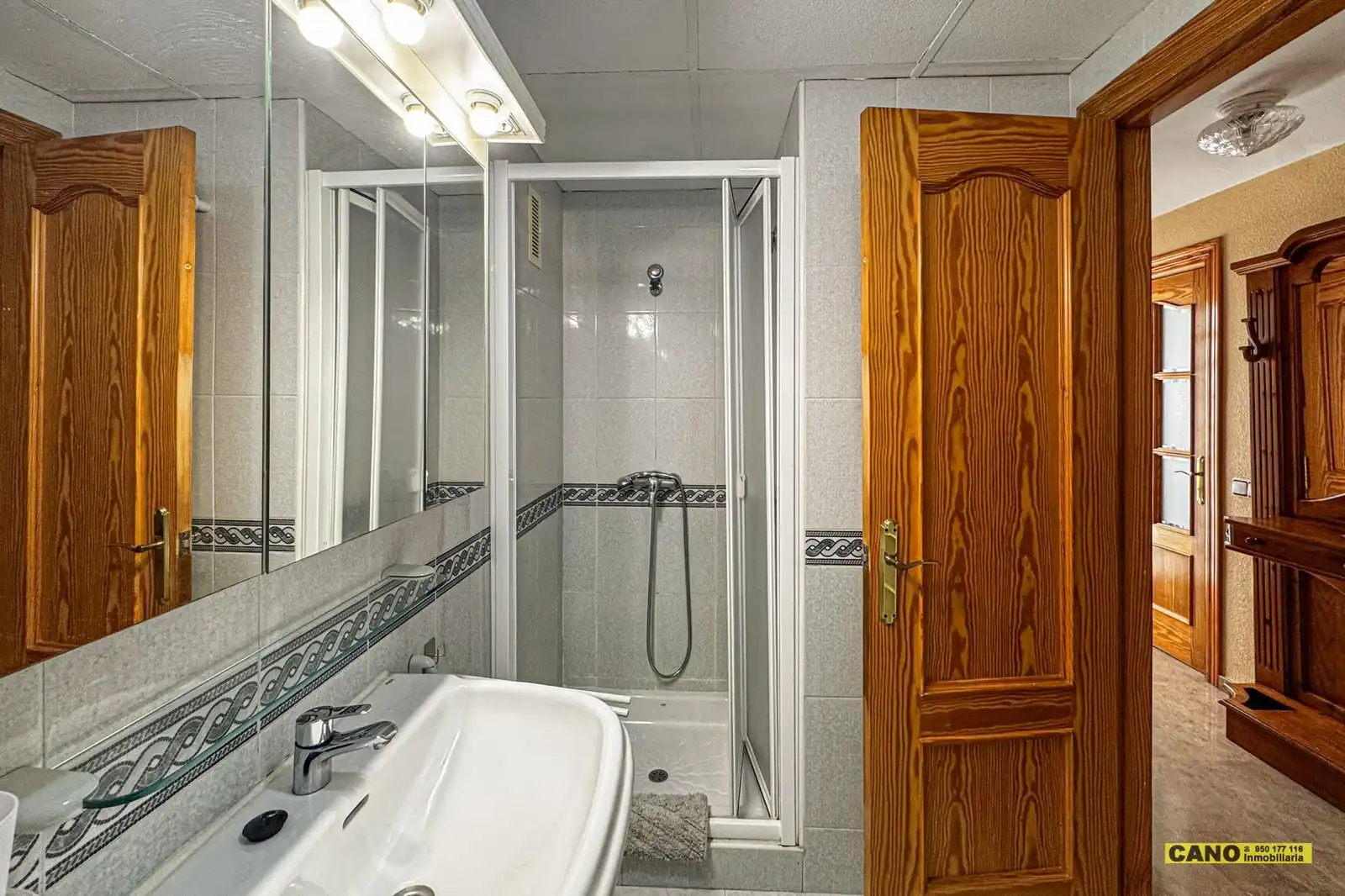 Baño de Piso en venta en Almería con Trastero