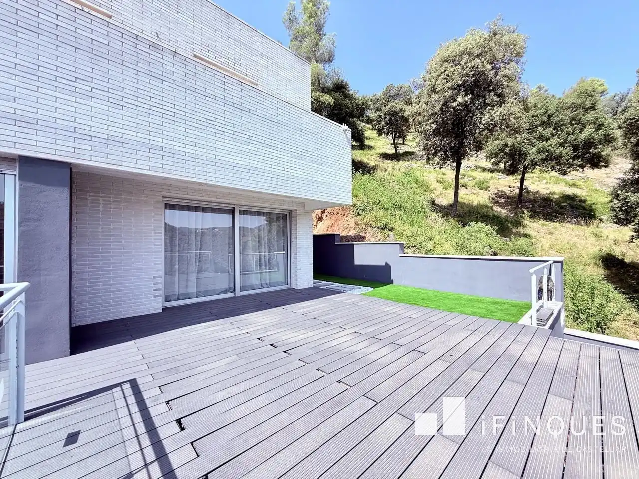 Terrassa de Casa adosada en venda en Castellar del Vallès amb Jardí privat, Terrassa i Balcó