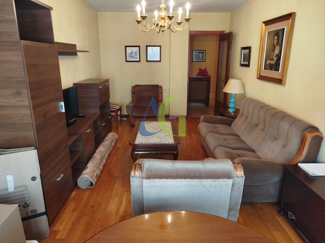 Living room of Flat for sale in León Capital   with Heating, Parquet flooring and Terrace