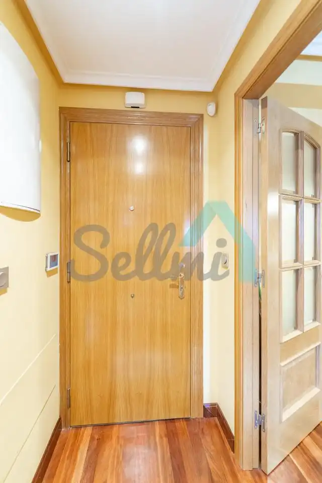 Flat for rent in Oviedo   with Heating, Parquet flooring and Terrace