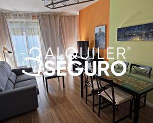 Living room of Flat to rent in  Sevilla Capital  with Air Conditioner and Furnished
