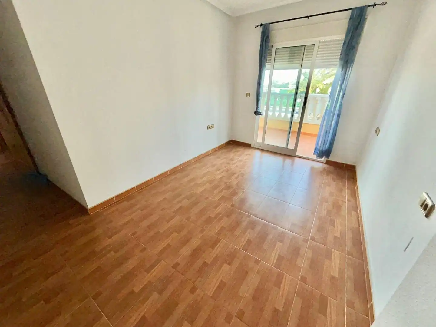 Habitación de Dúplex en venta en Bigastro con Calefacción, Jardín privado y Terraza