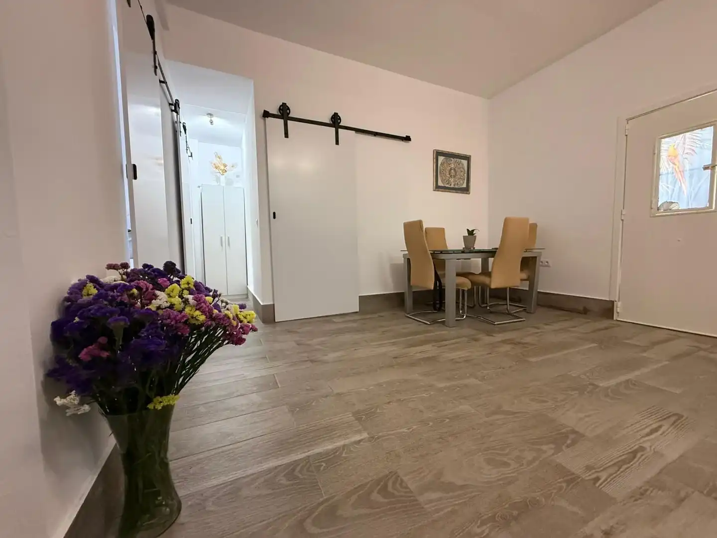 Menjador de Casa o xalet en venda en Utrera amb Jardí privat, Terrassa i Piscina