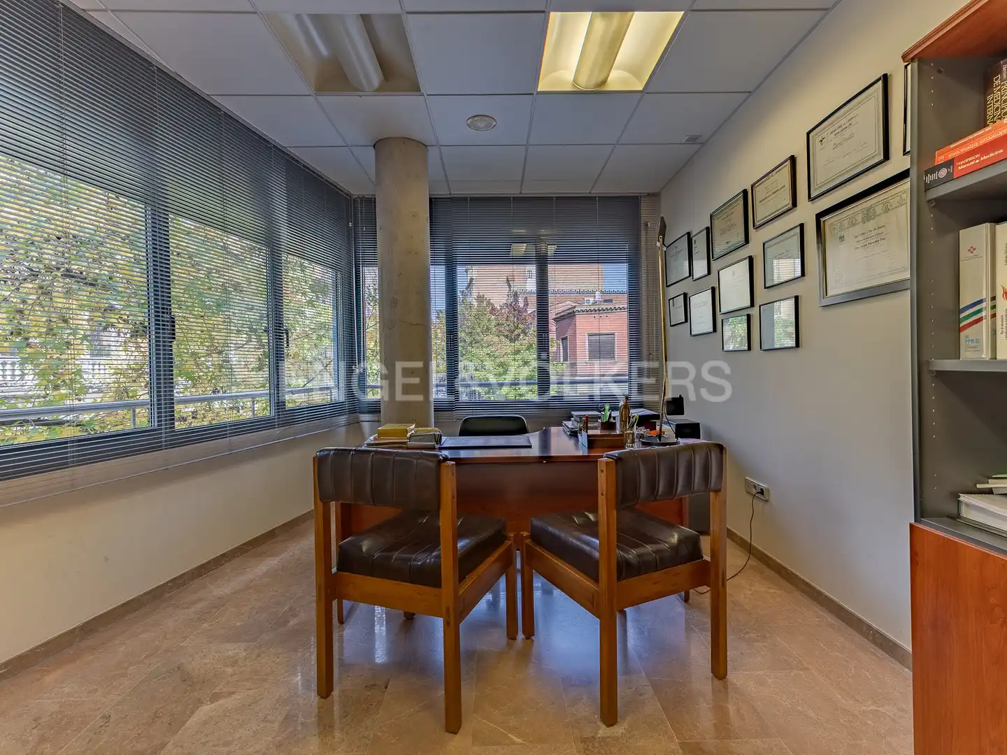 Flat for sale in Manresa  with Air Conditioner, Heating and Balcony