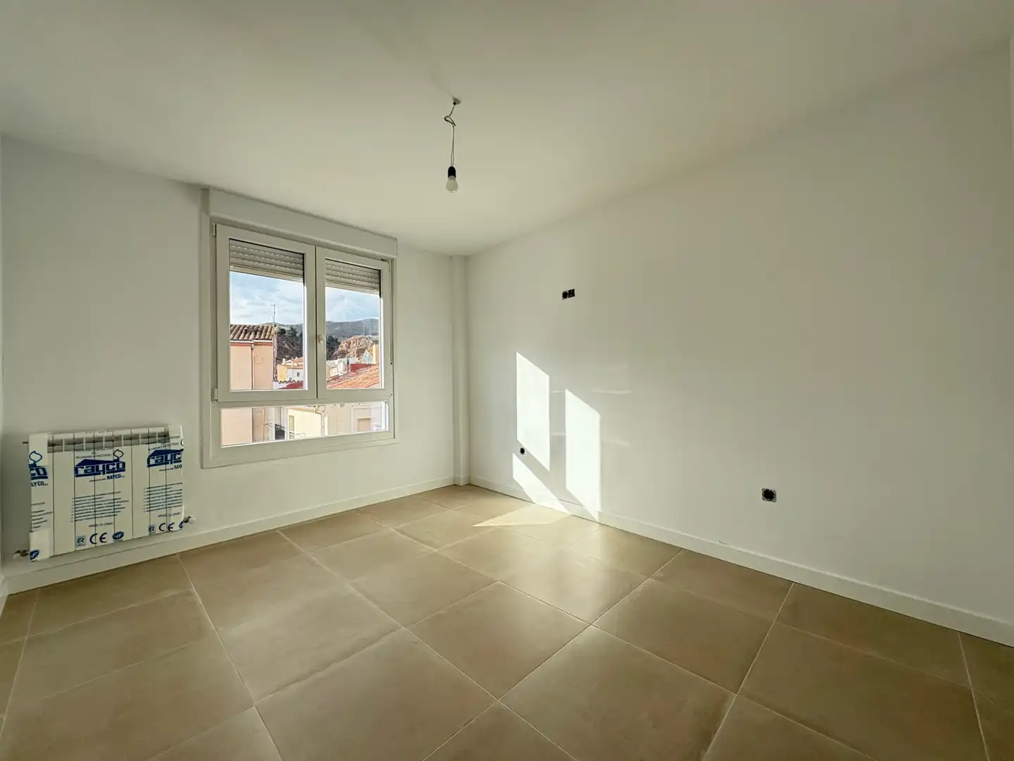 Habitación de Piso en venta en Arnedo con Calefacción, Trastero y Balcón