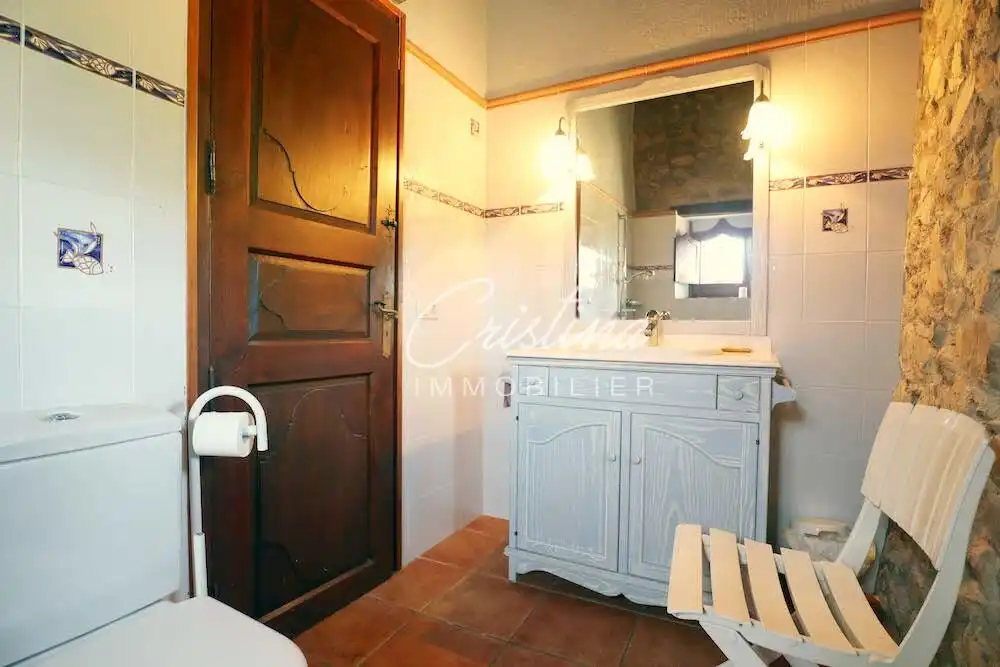 Badezimmer von Country house zum Verkauf in Santa Cristina d'Aro mit Heizung, Privatgarten und Schwimmbad
