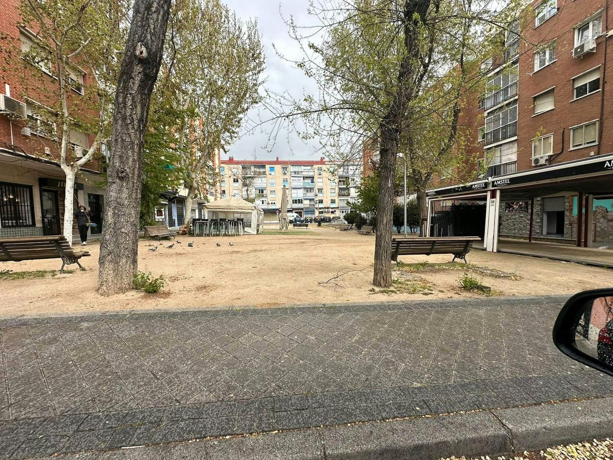 Vista exterior de Pis per a compartir en  Madrid Capital amb Calefacció, Moblat i Rentadora
