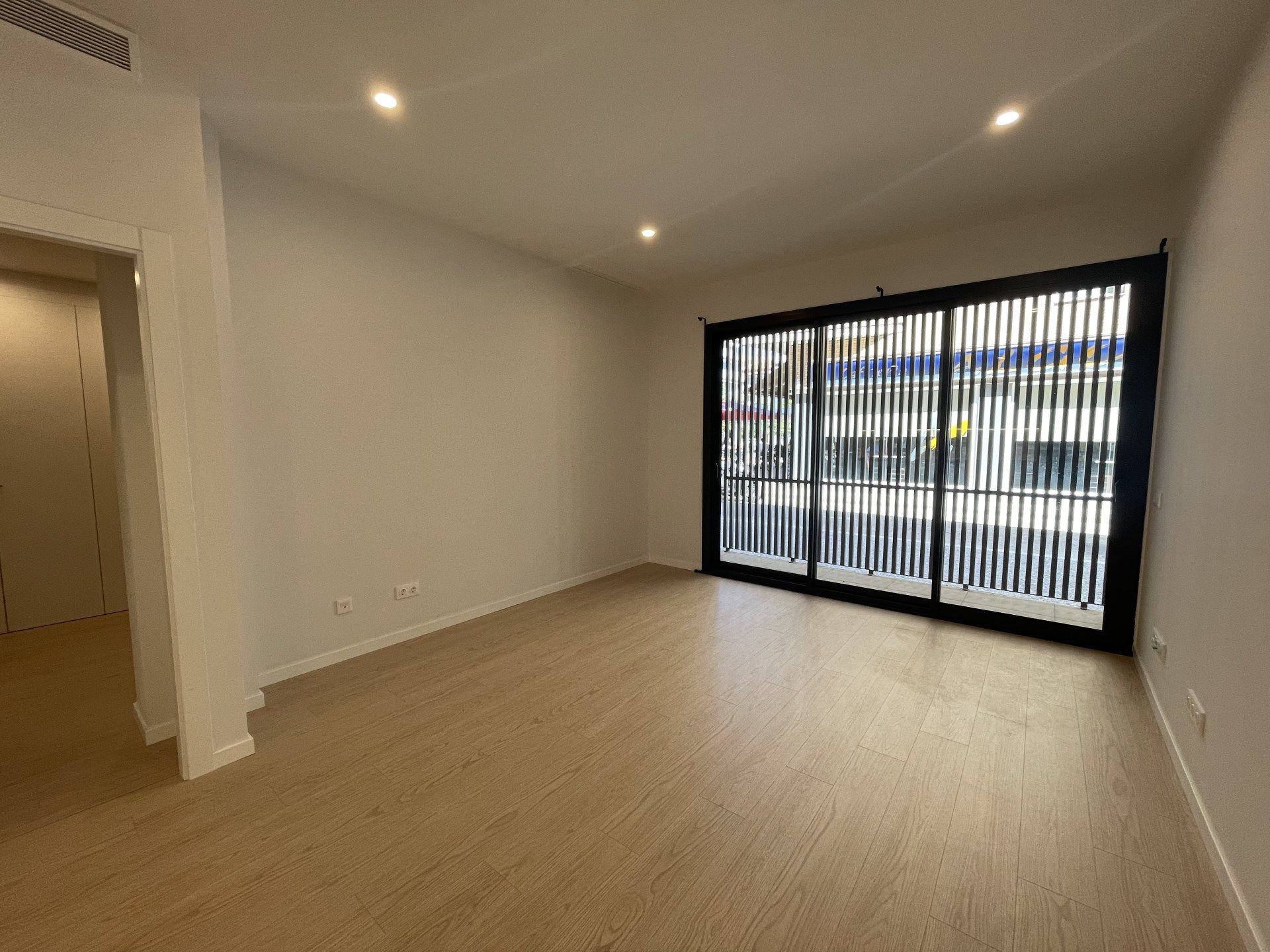 Planta baixa de lloguer en Girona Capital amb Aire condicionat, Calefacció i Traster