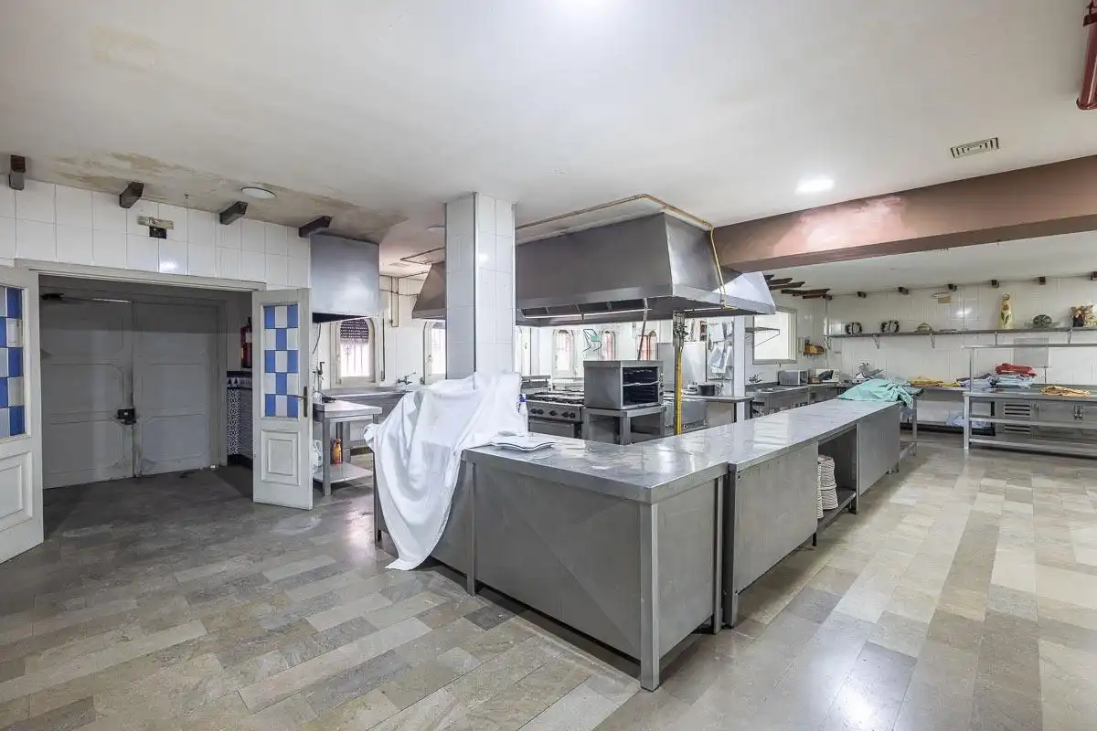 Inmuebles singulares con ascensor en venta en Cenes de la Vega, imagen 30