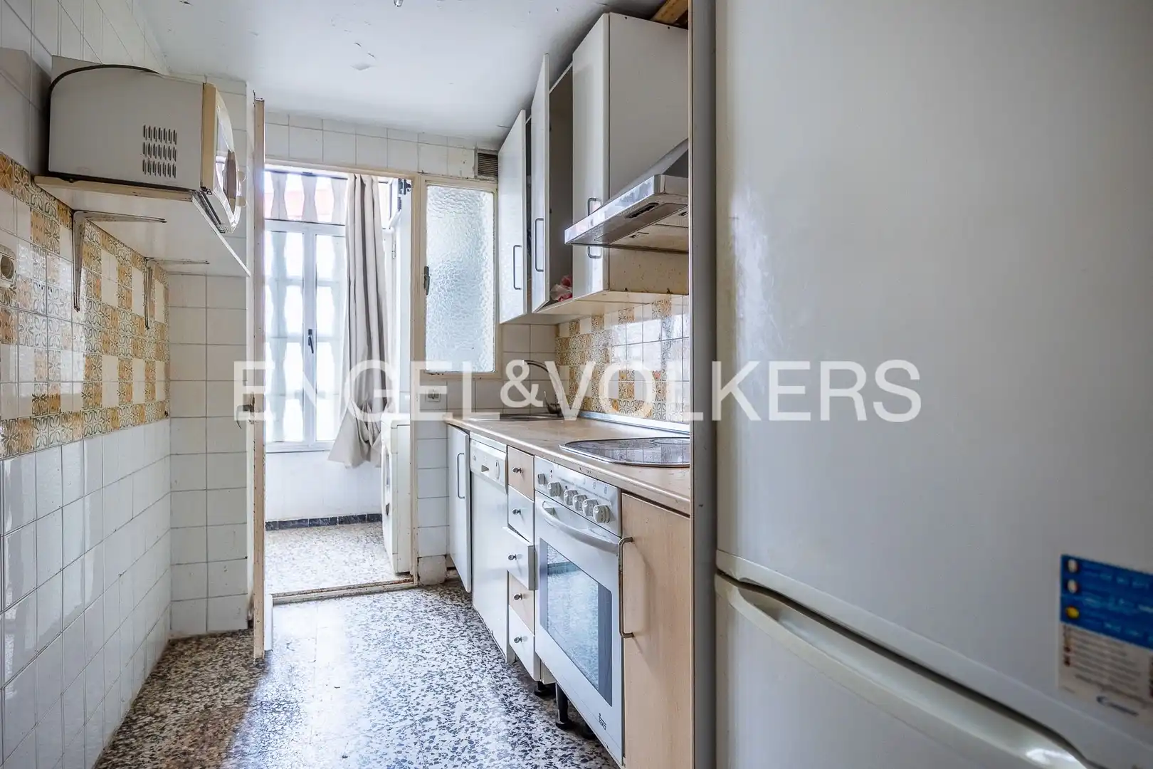 Kitchen of Flat for sale in Sevilla  with Heating, Swimming Pool and Balcony