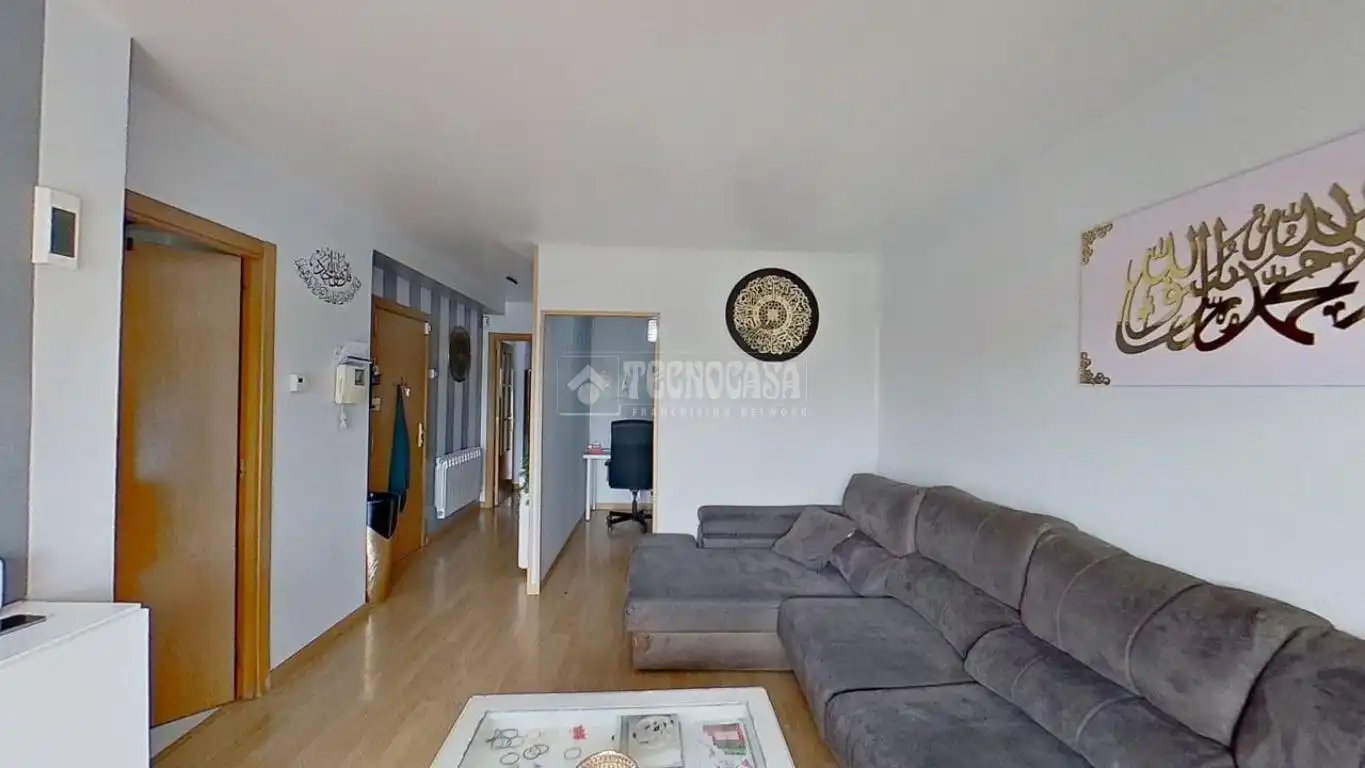 Living room of Flat for sale in Manresa  with Terrace and Balcony