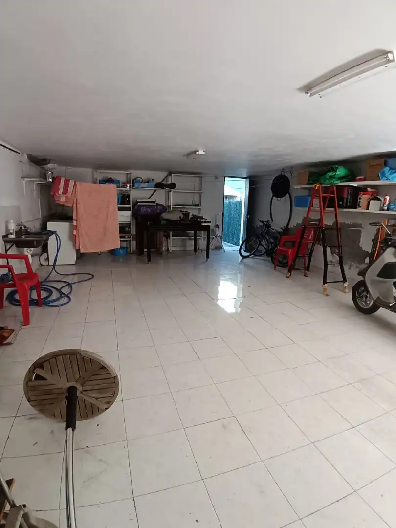 Casa o xalet en venda en Navaluenga amb Jardí privat, Terrassa i Moblat