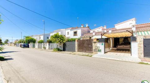 Foto 4 de Casa o xalet en venda a Calle Ebre, 19, Garrigàs, Girona