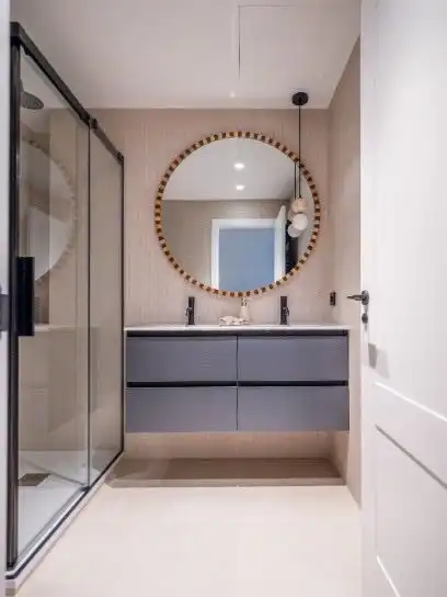 Baño de Piso en venta en Madrid con Aire acondicionado, Calefacción y Amueblado