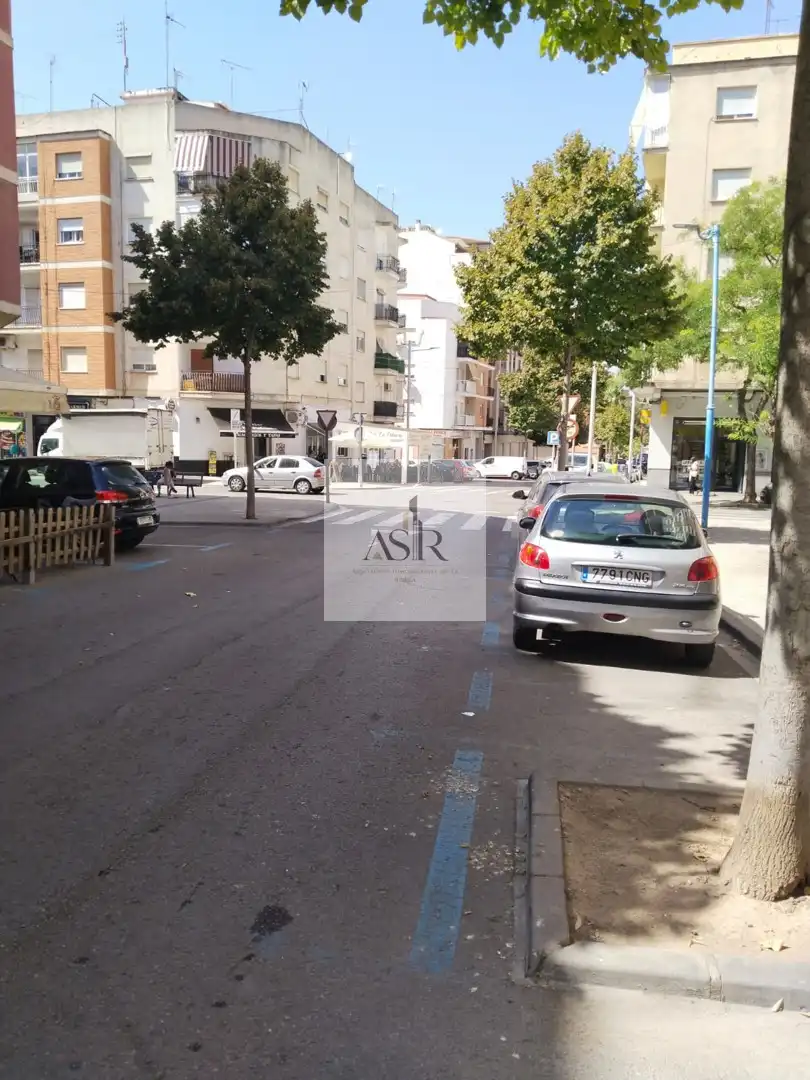 Vista exterior de Pis de lloguer en Xàtiva amb Moblat