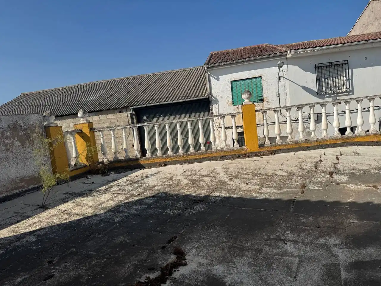 Casa adosada en venta en MOLINILLOS, 37, Alcaudete