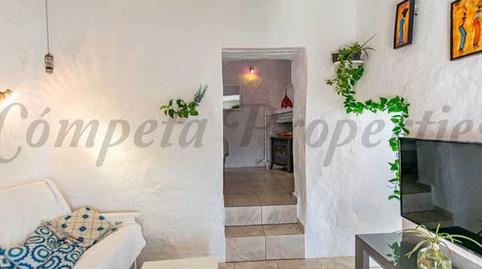 Photo 5 of Single-family semi-detached for sale in Sayalonga, Málaga