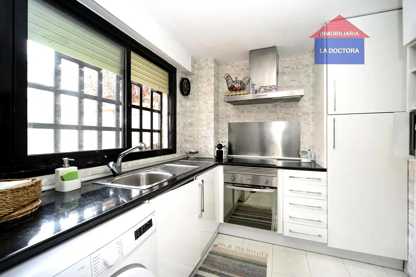 Cocina de Casa o chalet en venta en Navalcarnero con Calefacción, Jardín privado y Terraza