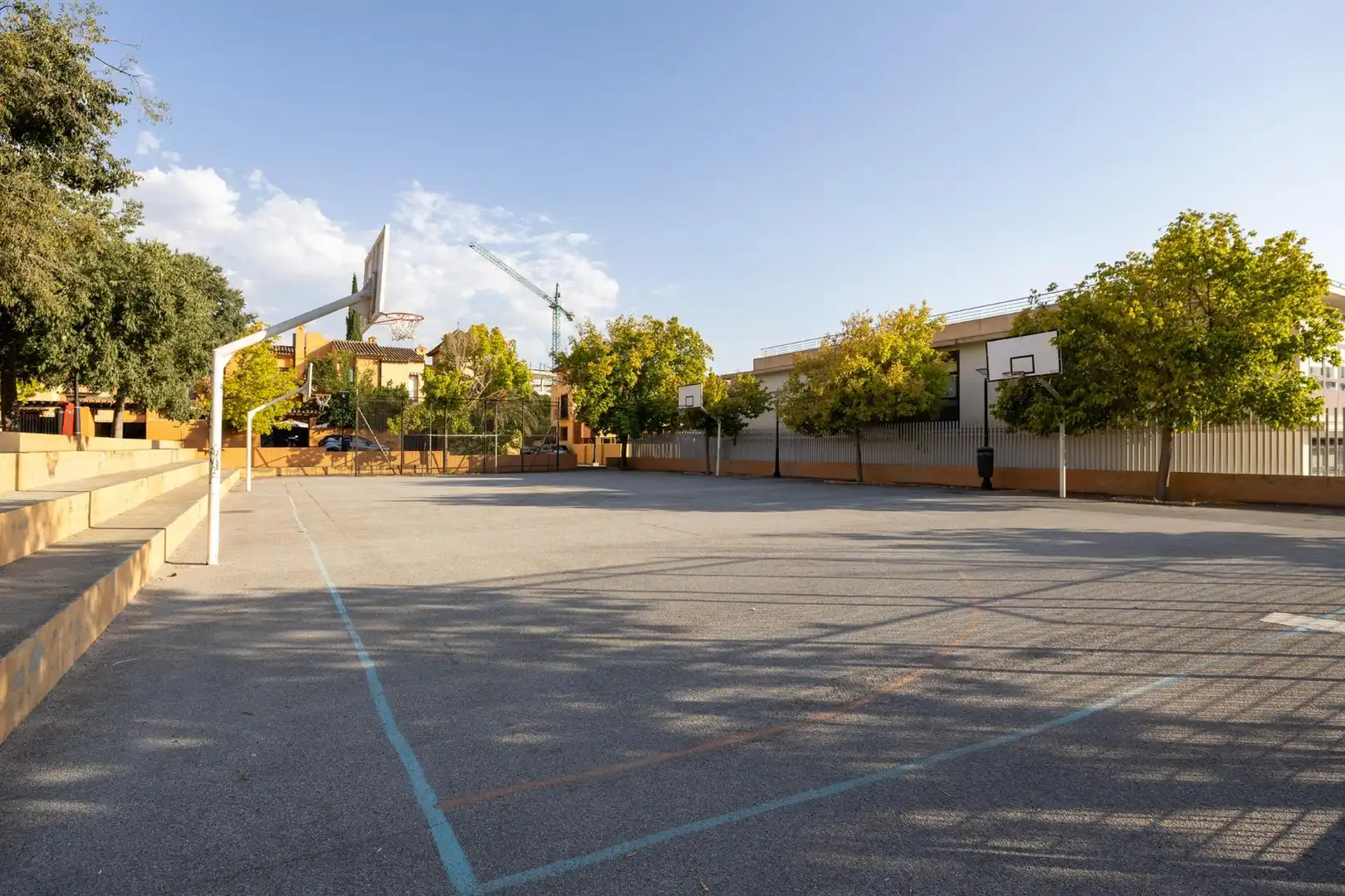 Parking of Detached homes for sale in Granada  with Air Conditioner, Heating and Private garden