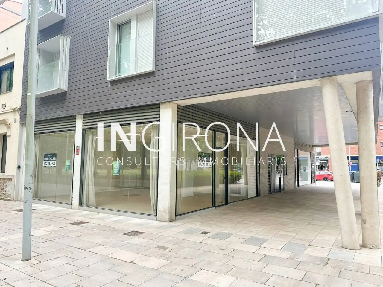 Vista exterior de Local de alquiler en Girona