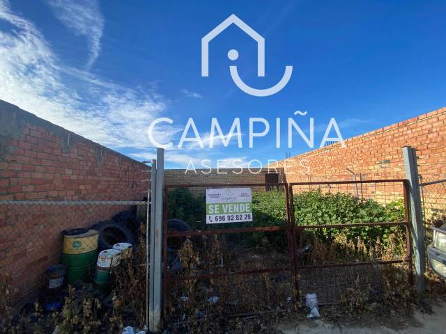 Terreno residencial en Venta en Calle Ramon y Cajal, 60 en Beas