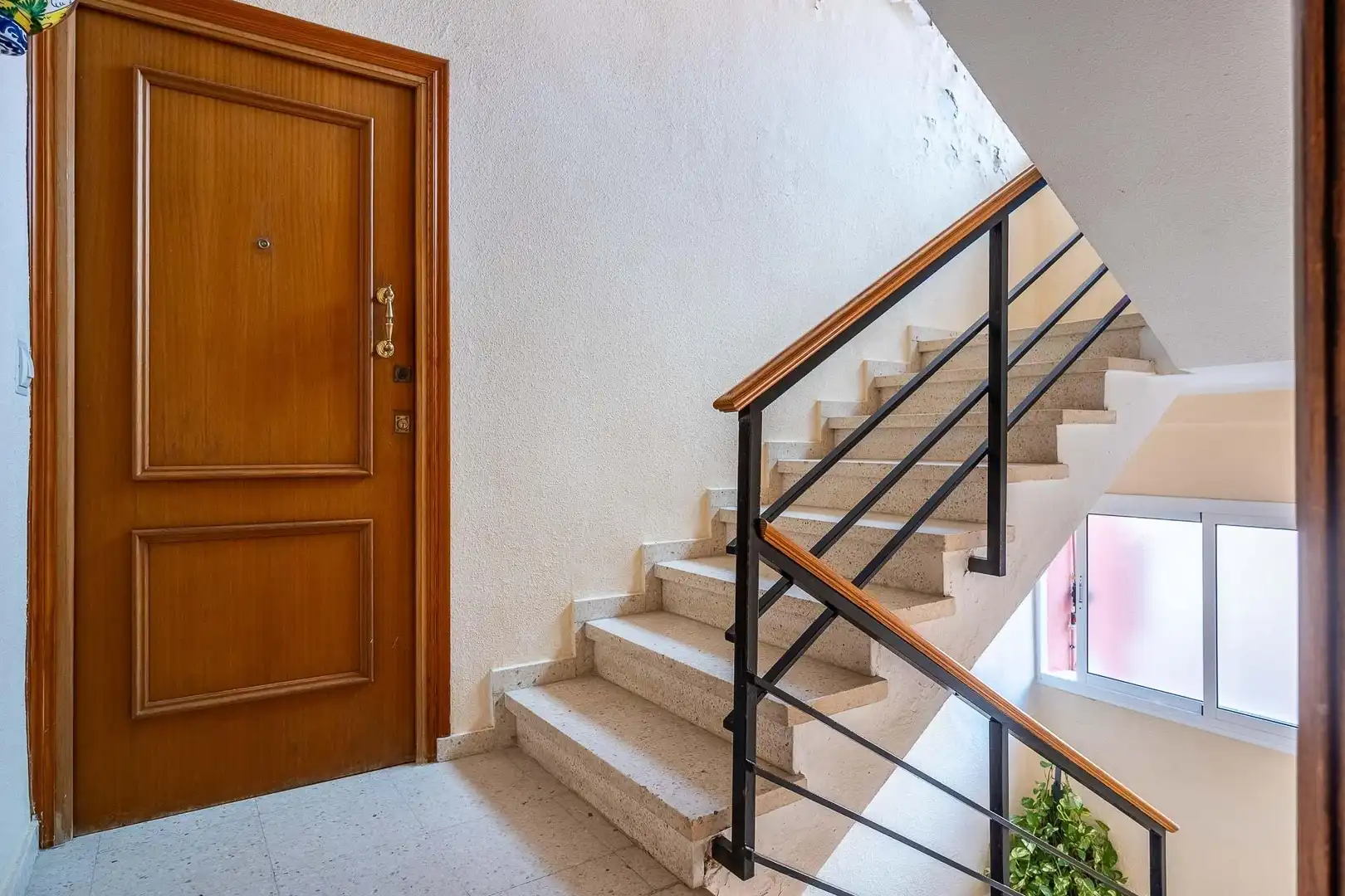 Piso en venta en Alcalá de Guadaira con Balcón