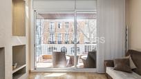 Exterior view of Apartment for sale in  Barcelona Capital  with Air Conditioner, Terrace and Balcony