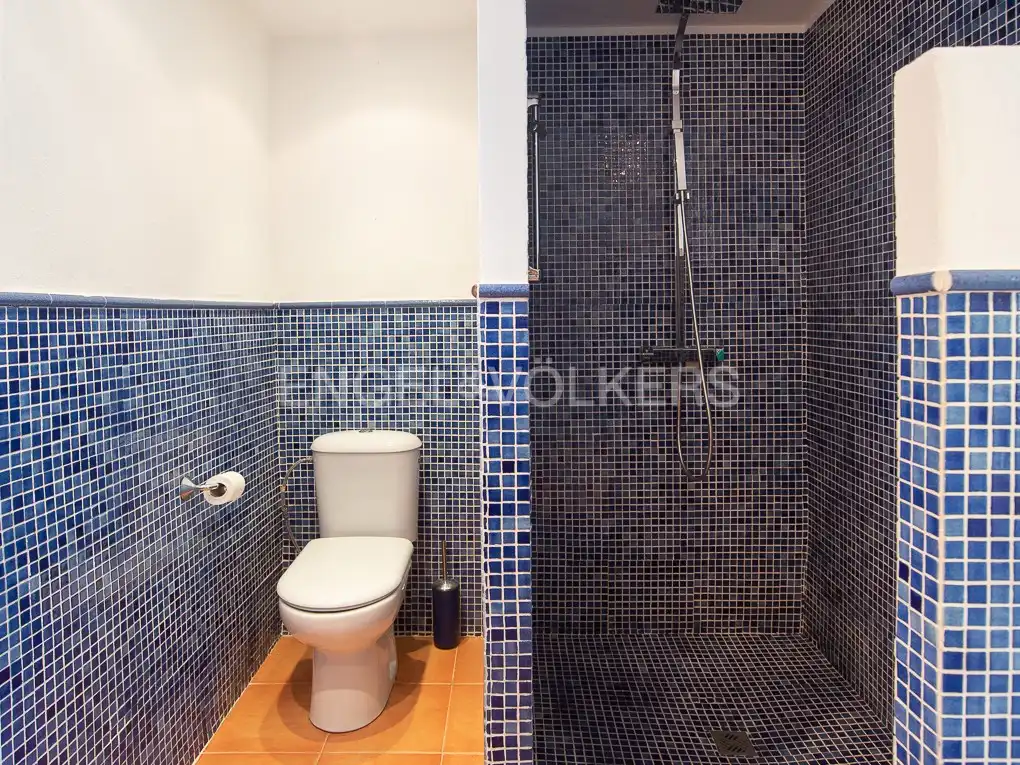 Bany de Casa o xalet en venda en Benicasim / Benicàssim amb Calefacció, Terrassa i Piscina