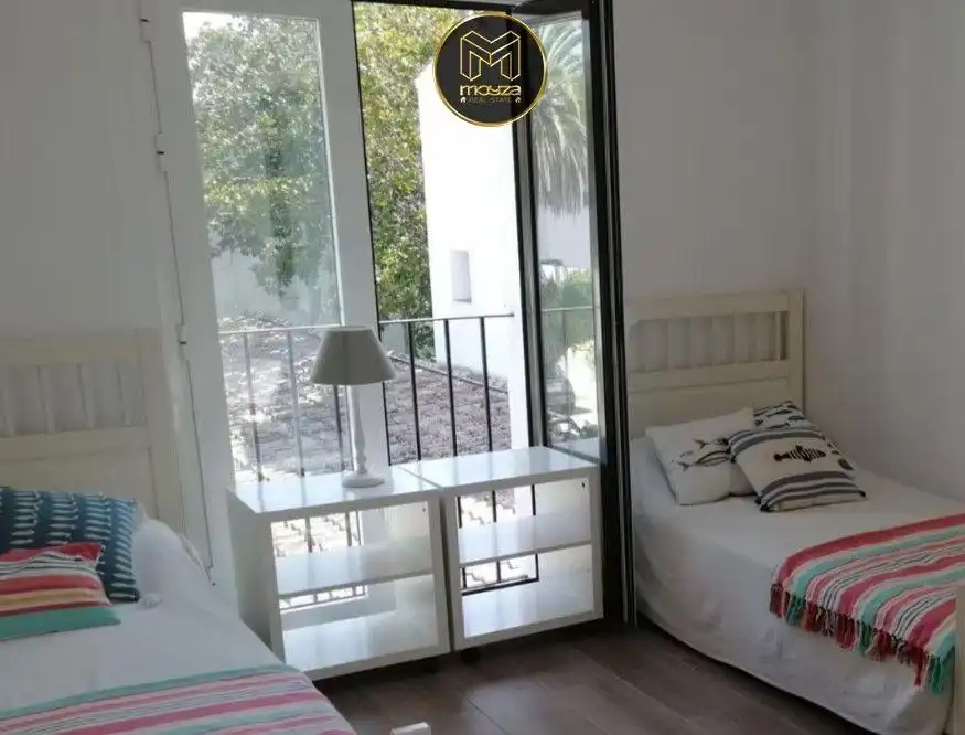 Schlafzimmer von Wohnung zur Miete in Sotogrande mit Heizung und Terrasse