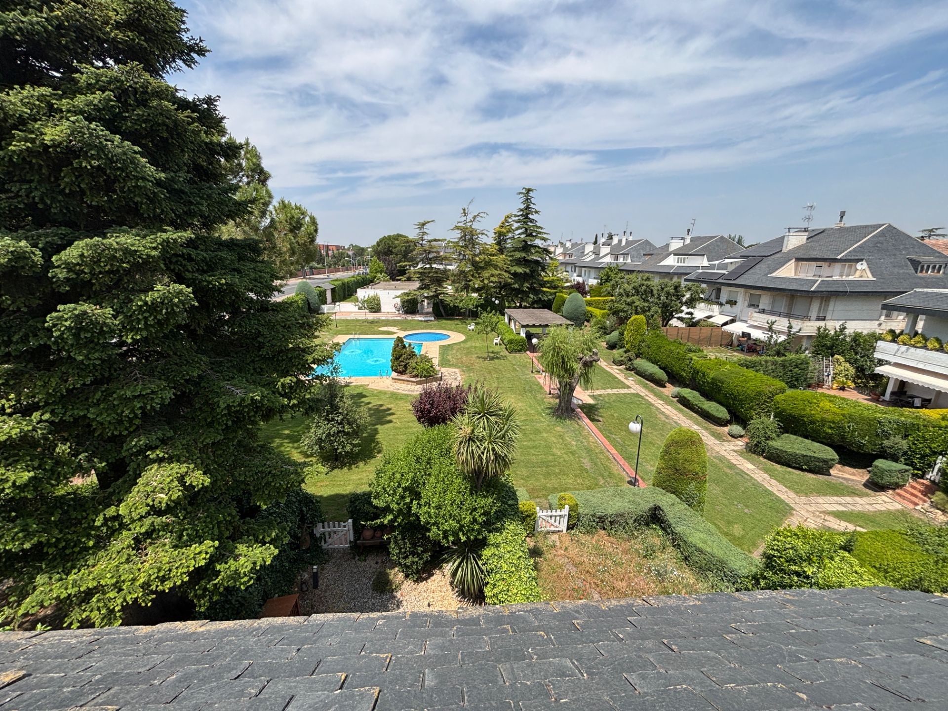 Garden of Single-family semi-detached to rent in  Lleida Capital  with Air Conditioner, Heating and Storage room