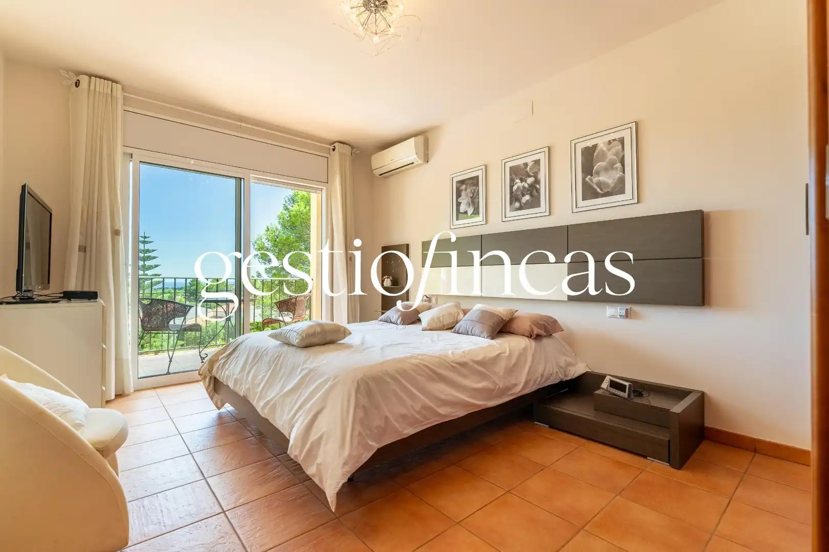 Bedroom of Houses for sale in Pratdip  with Air Conditioner, Heating and Private garden