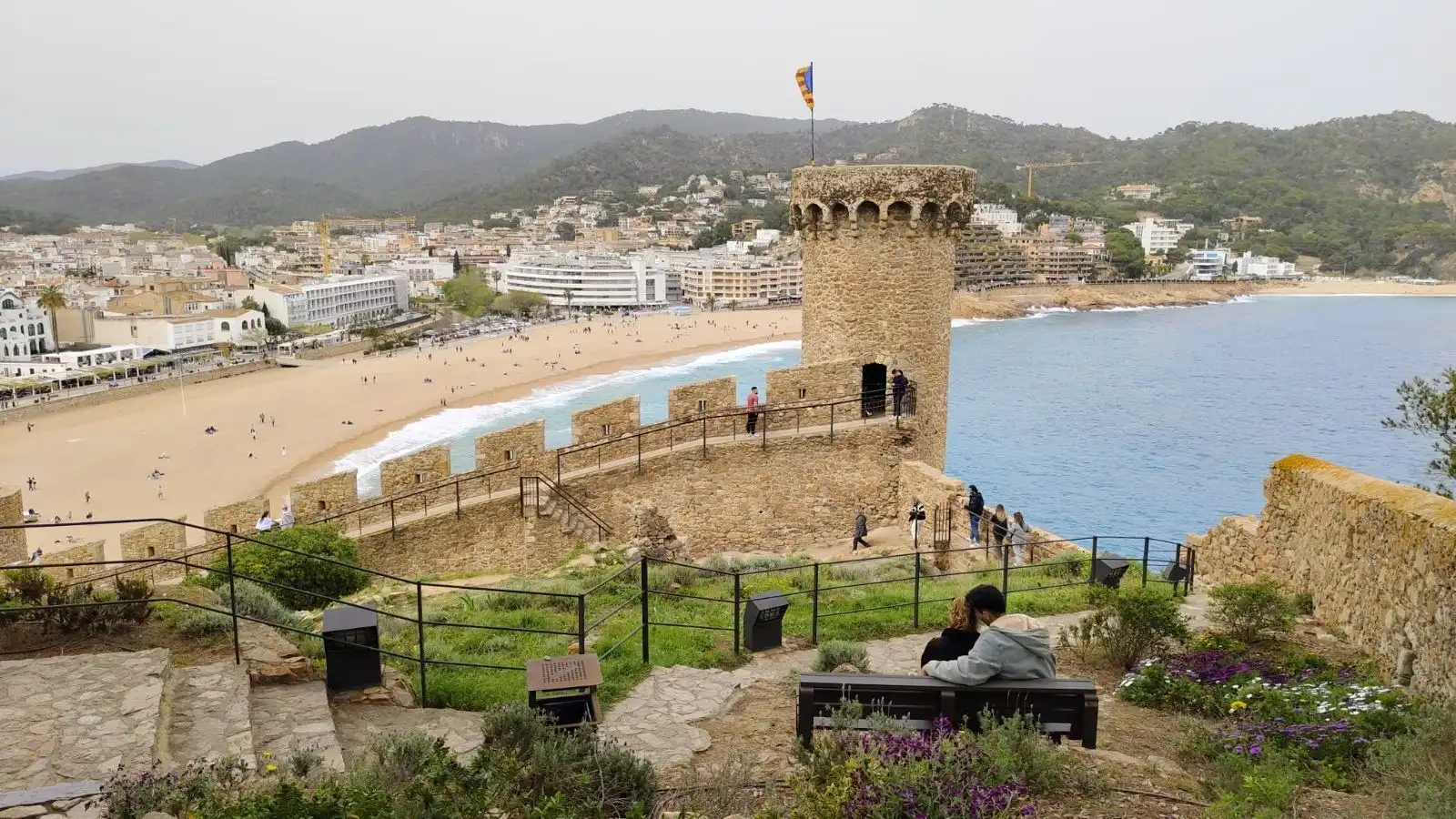 Vista exterior de Casa adosada en venda en Tossa de Mar amb Terrassa
