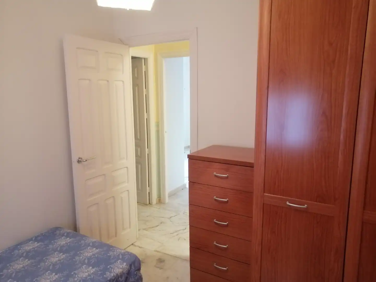 Bedroom of Flat for sale in Sevilla  with Air Conditioner, Furnished and Oven