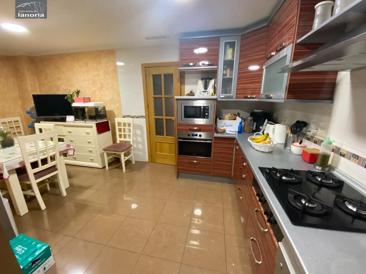 Cuina de Casa adosada en venda en Albacete amb Aire condicionat, Calefacció i Jardí privat