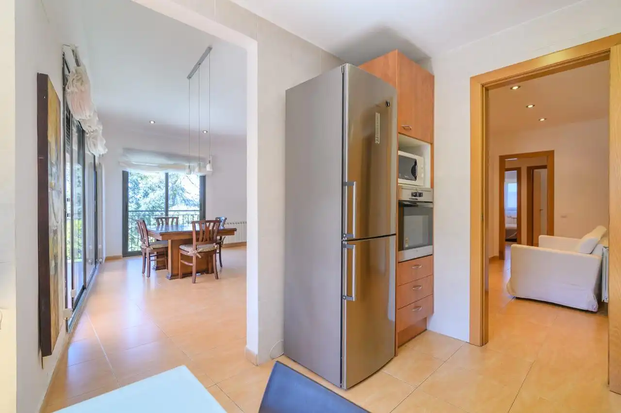 Cuina de Casa o xalet en venda en Castellnou de Bages amb Jardí privat, Terrassa i Piscina