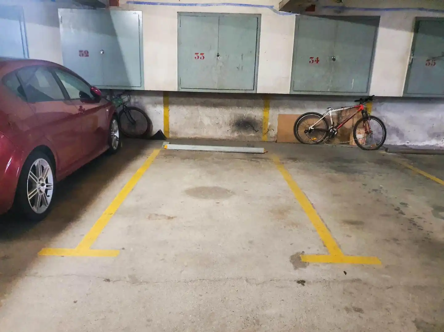 Garage for sale in Martorell
