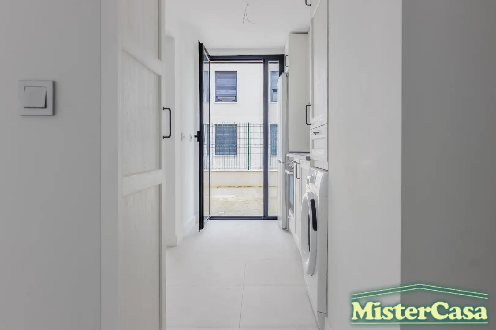 Wohnung zum Verkauf in Jerez de la Frontera mit Klimaanlage, Privatgarten und Terrasse