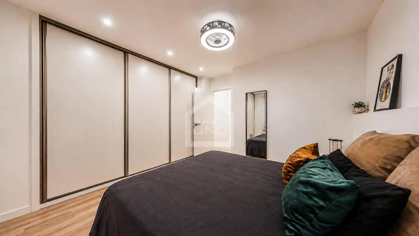 Bedroom of Flat for sale in Alcorcón  with Air Conditioner, Heating and Swimming Pool
