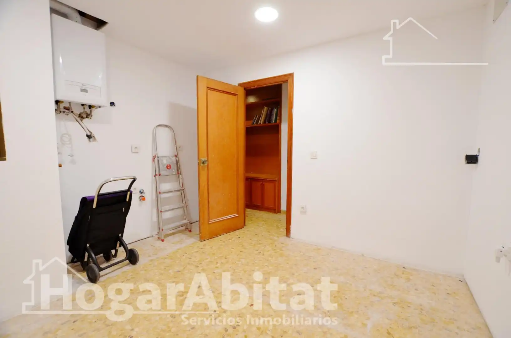 Flat for sale in Alicante / Alacant  with Heating and Furnished
