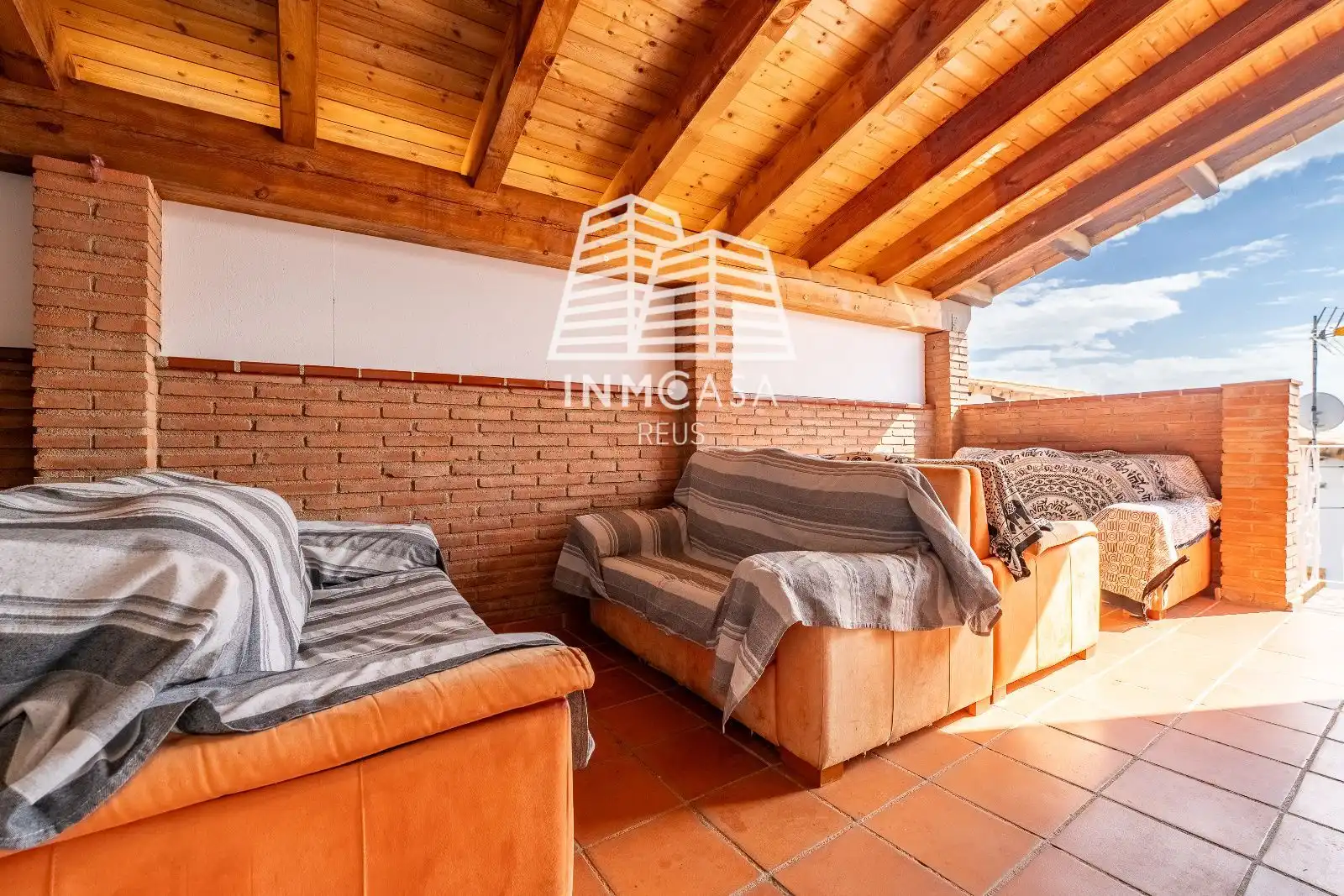 Casa amb piscina en venda a Montclar de, imagen 4