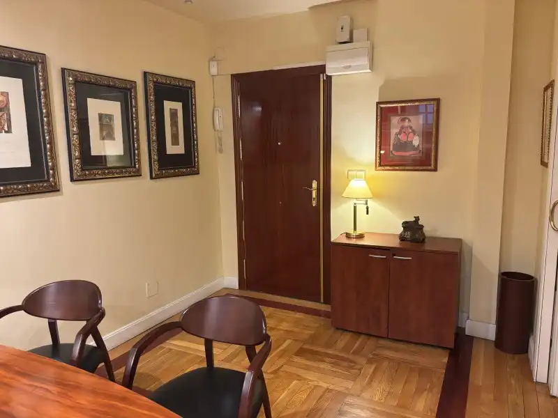 Oficina en venta en Madrid con Aire acondicionado, Calefacción y Amueblado